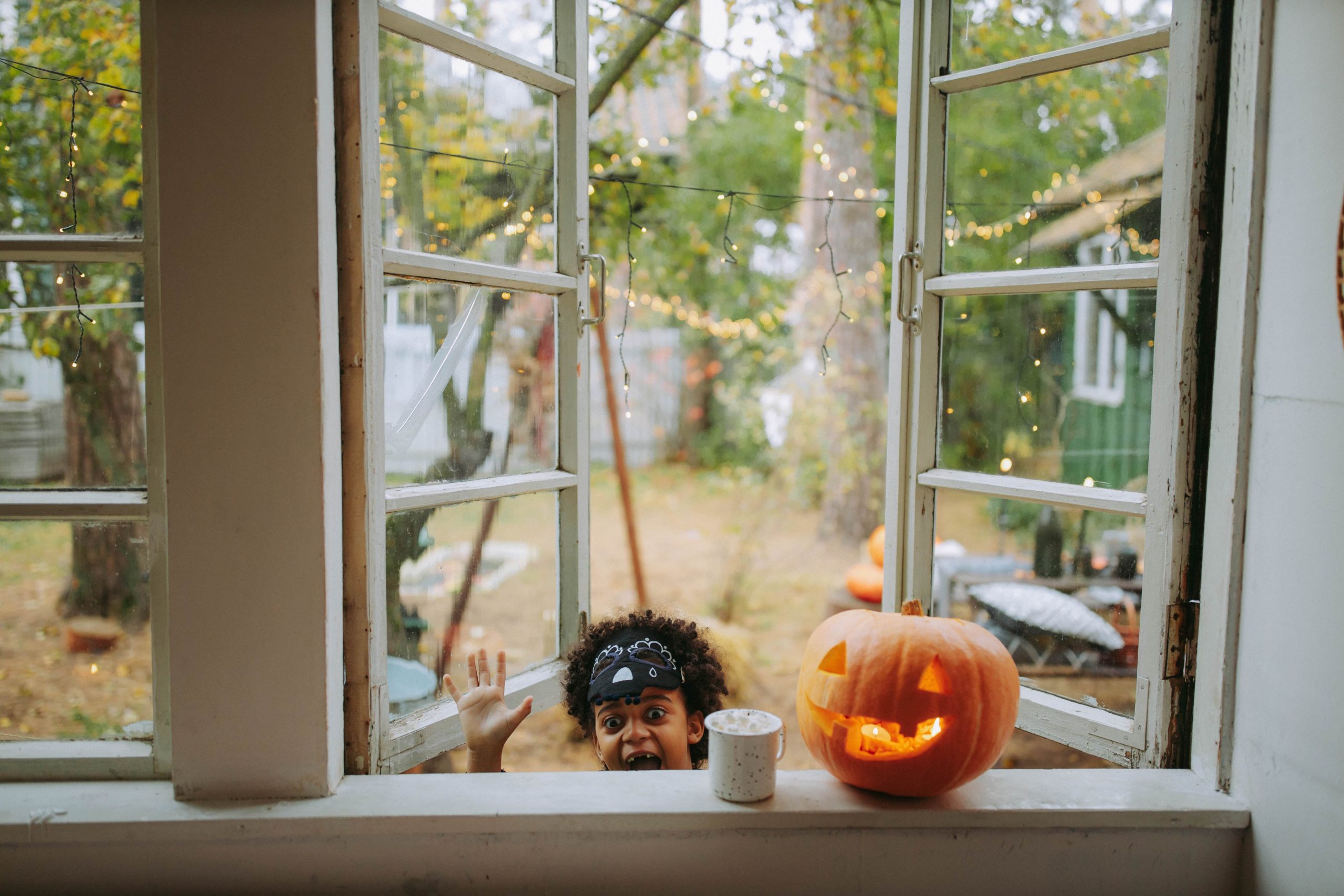 A Spooktacular Guide to Halloween Activities and Freakishly Good Times